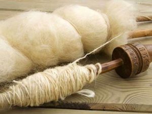 sheeps wool being spun